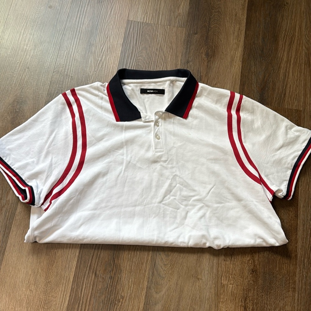 Mens Nova Polo style shirt white, red and blue size XL